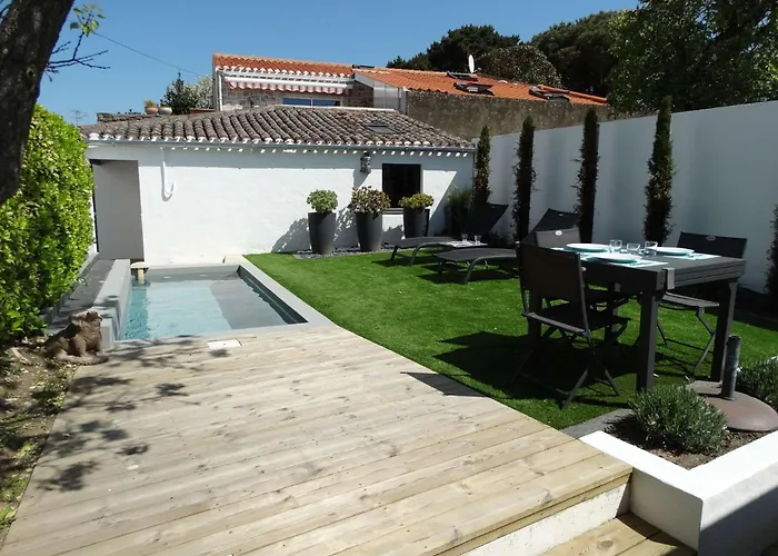 Transat Gilles Croix De Vie Vila *